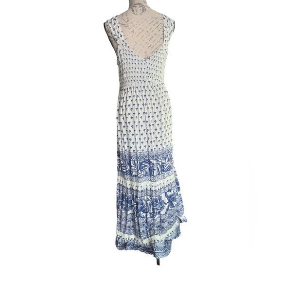 Angie, Elegant Blue and White Maxi Dress, size large - Picture 4 of 8